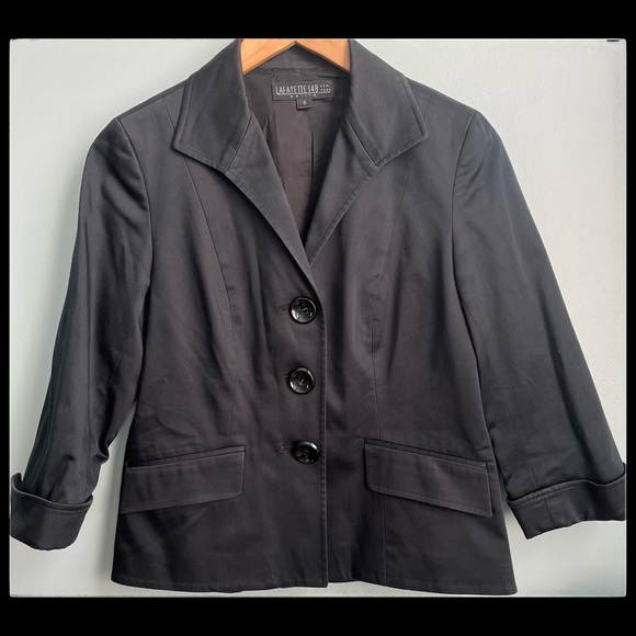 Lafayette Black Crop Blazer ❤️ - Picture 2 of 6